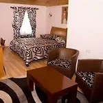 Tafaj 3* Tiran