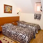 Tafaj ホテル 3*