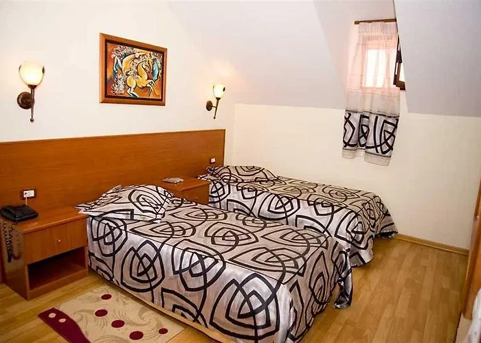 Tafaj Hotel 3*